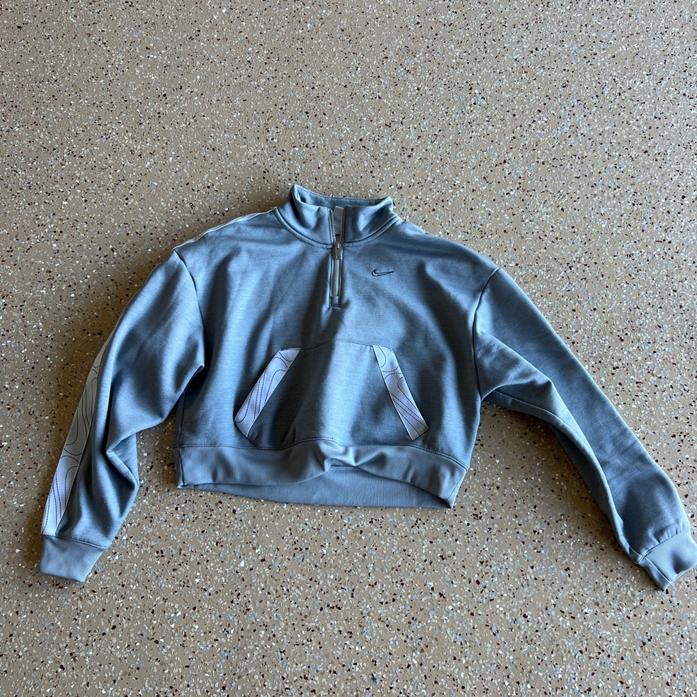 Nike Women's Light Gray Quarter-Zip Sweater